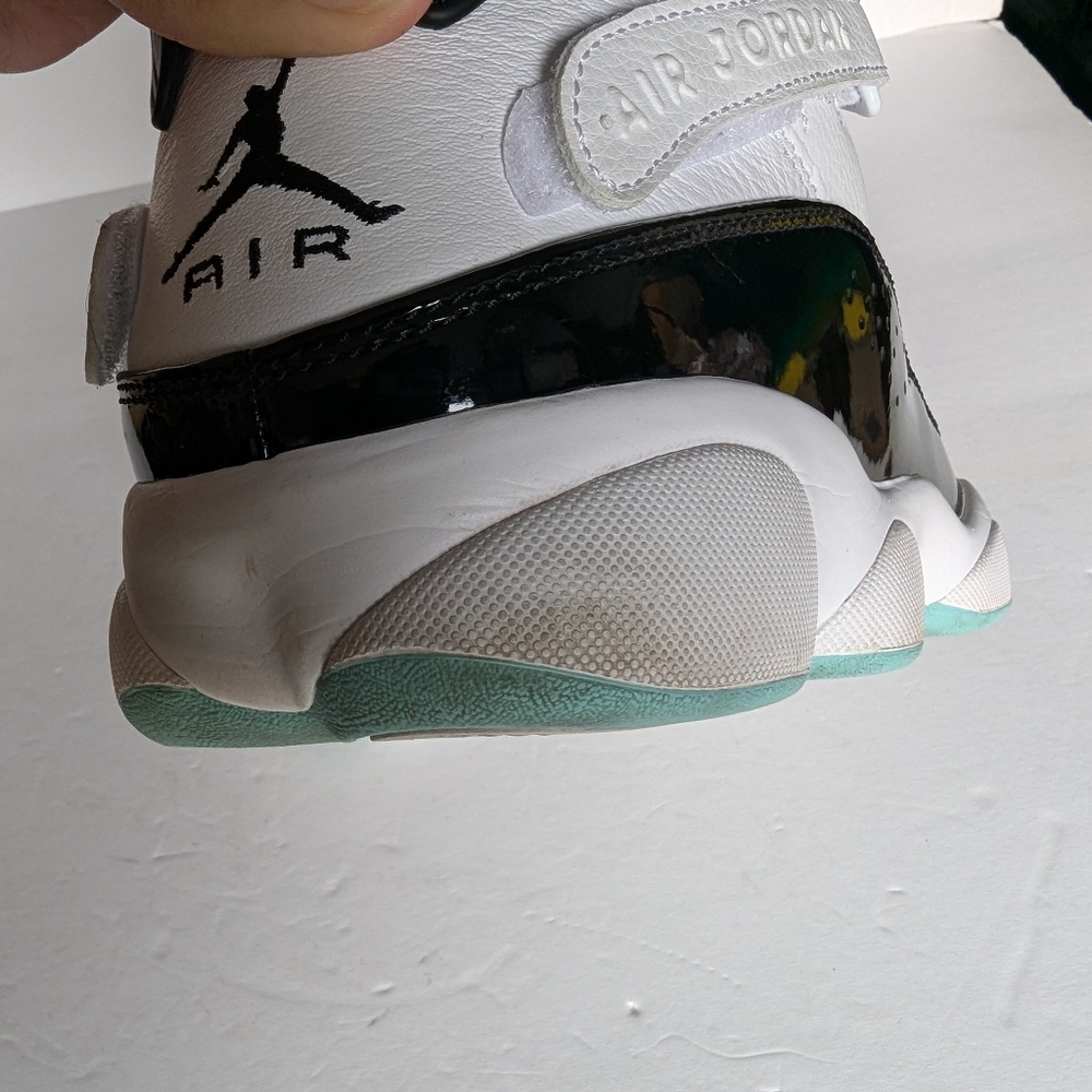 Air Jordan 6 Rings Tropical Twist Sneakers - Picture 7 of 14